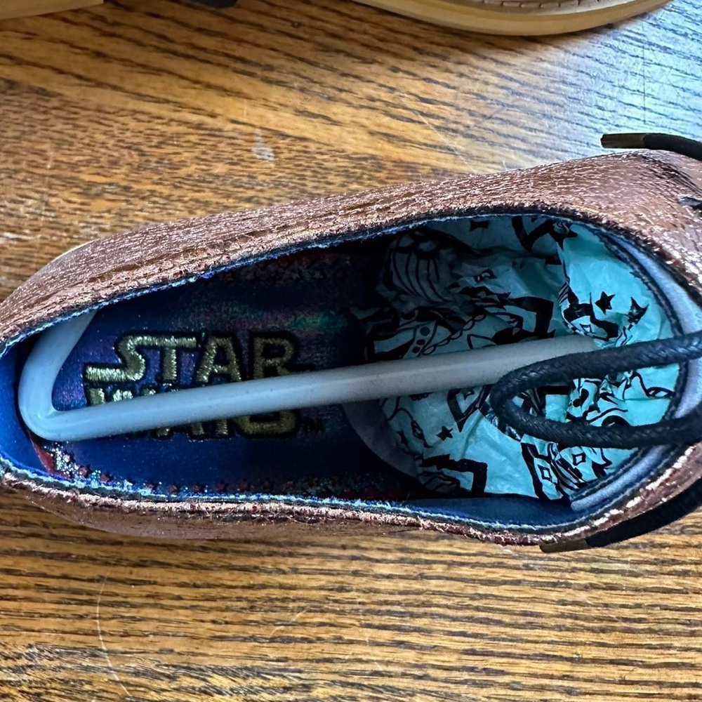 Star Wars Copper and Blue Character Shoes - Picture 7 of 8